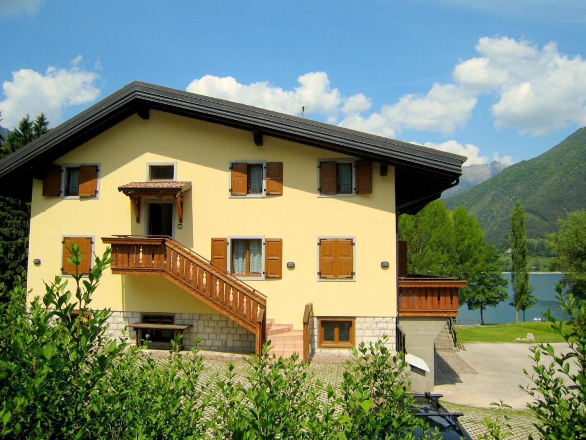 Belvilla By Oyo Villa Etti Bilo - Fronte Lago Молина ди Ледро Екстериор снимка